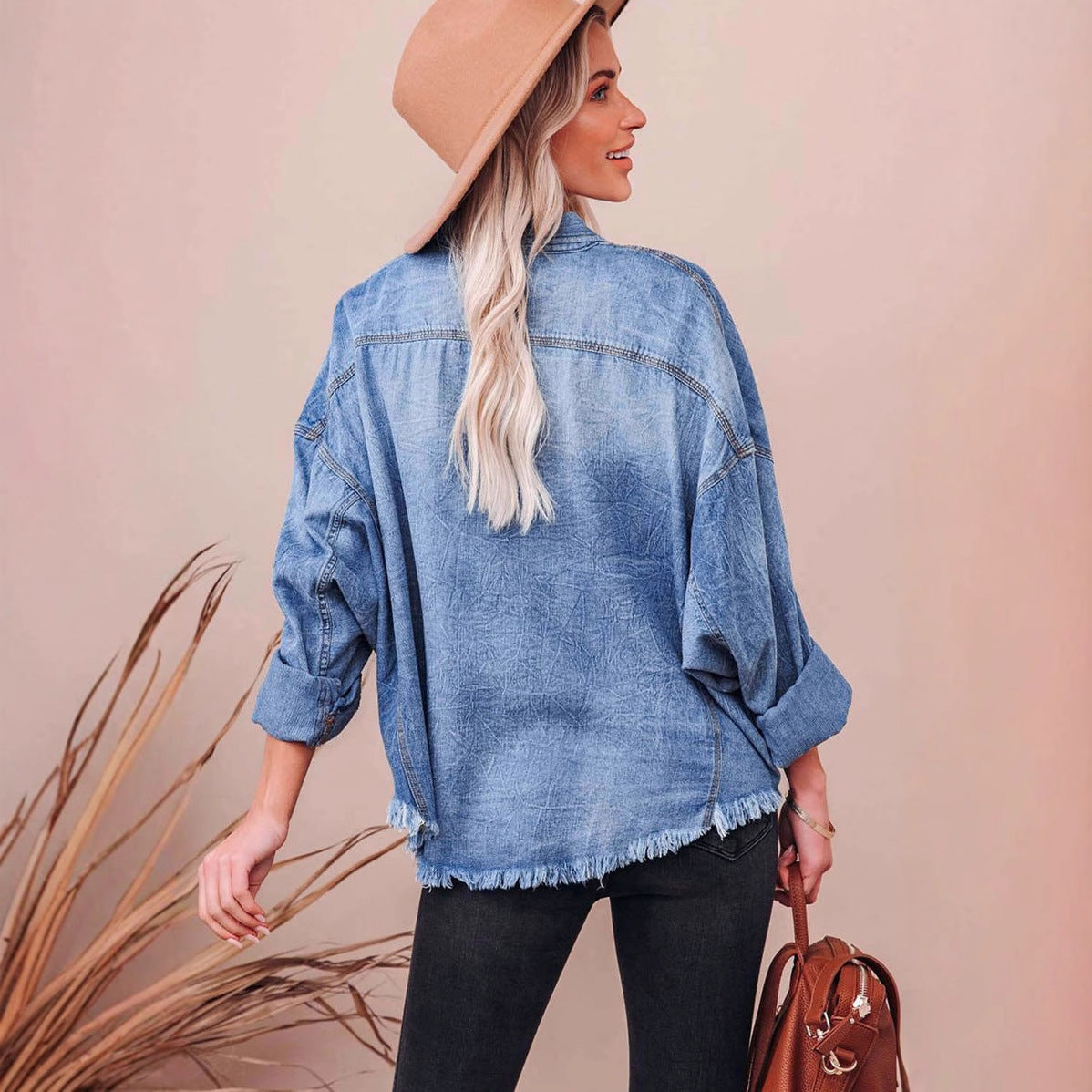 Long sleeved American washed distressed collar vintage denim shirt for women