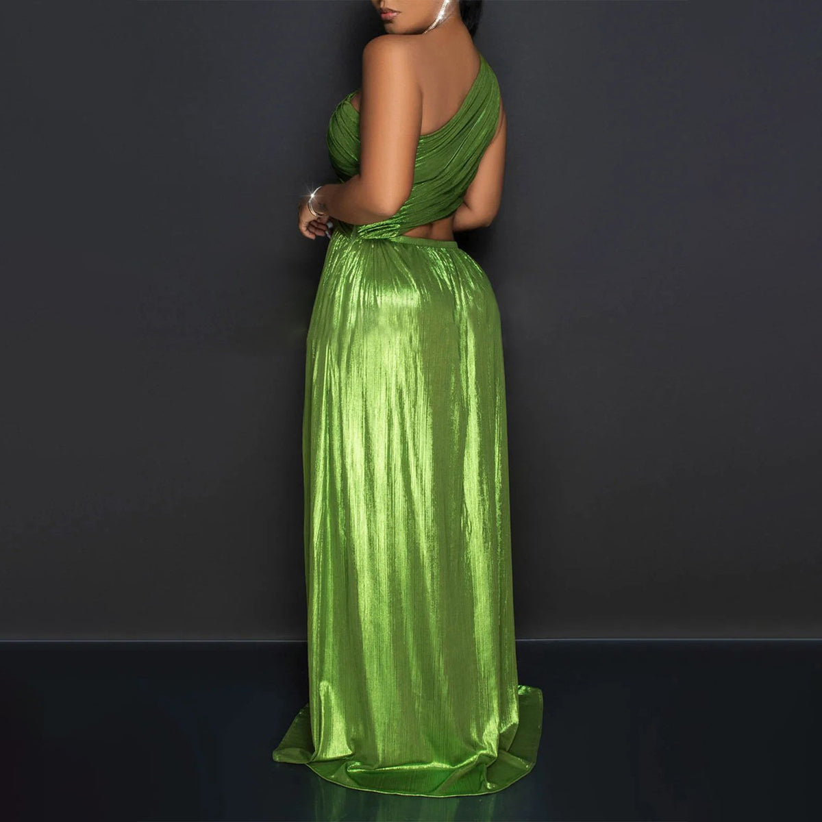 Split waist dress with exposed waist
