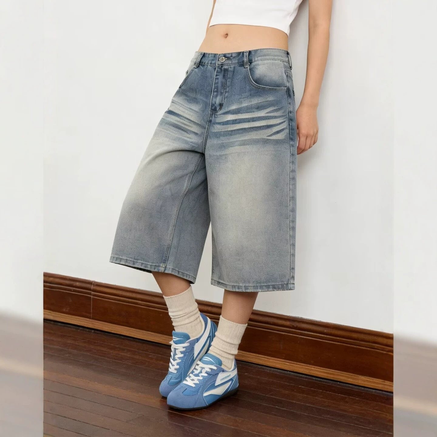 Retro Distressed Gradient Design 7/8th Pants