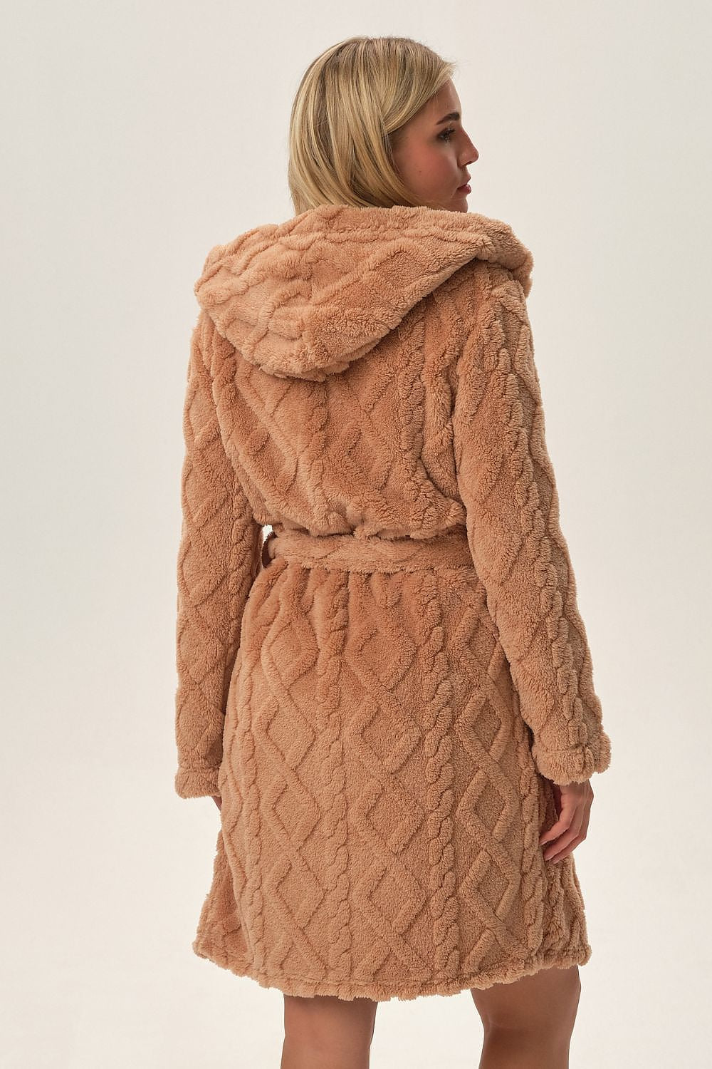 Peignoir model 199457 Henderson