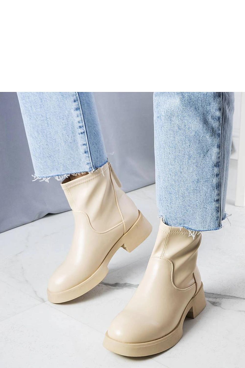 Bottes model 205131 Solea