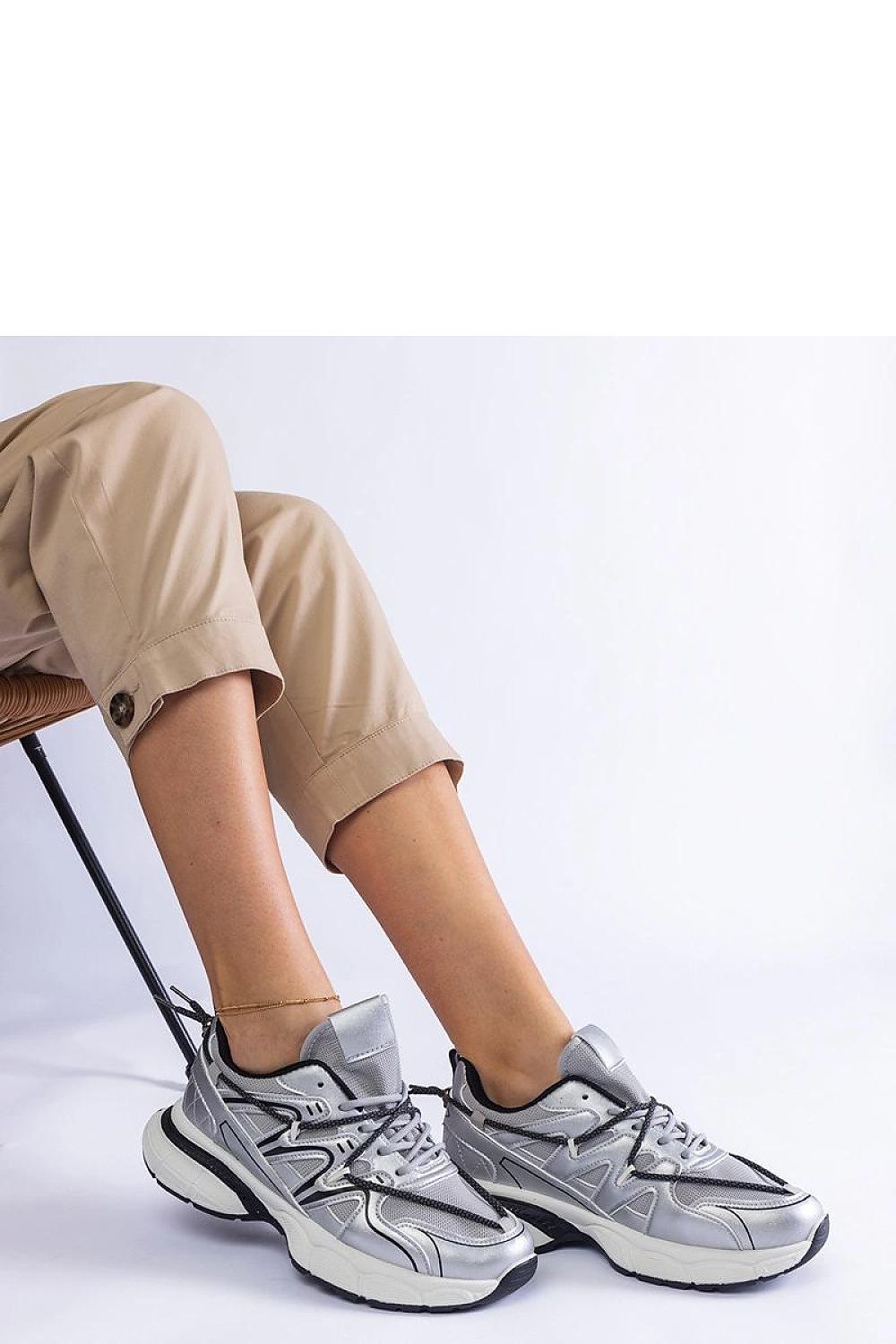 Baskets model 207124 Solea