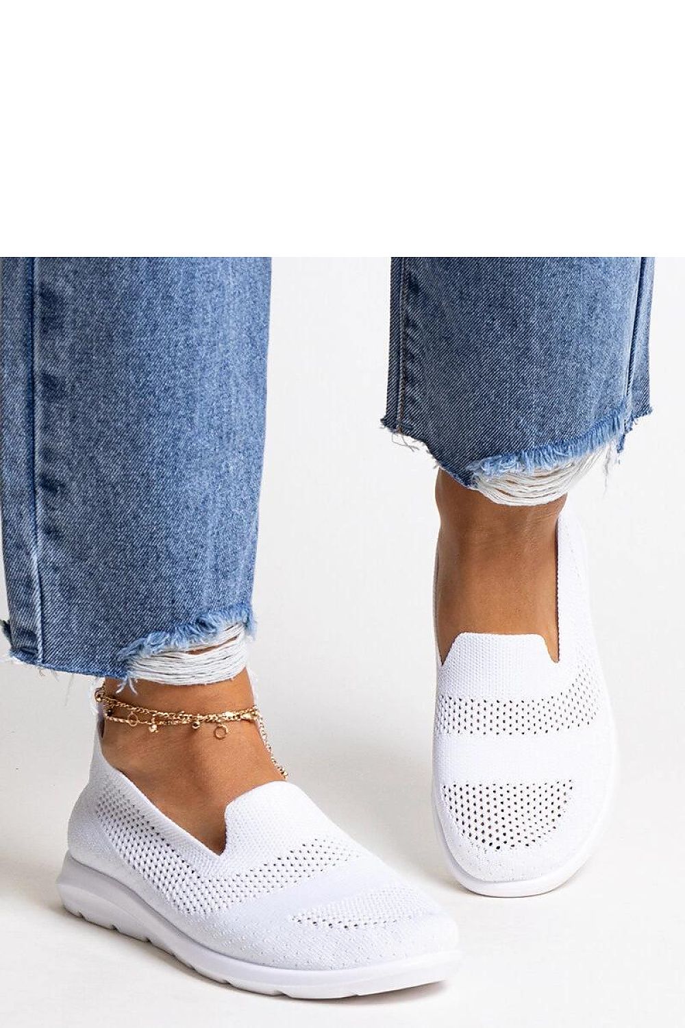 Baskets model 207247 Solea