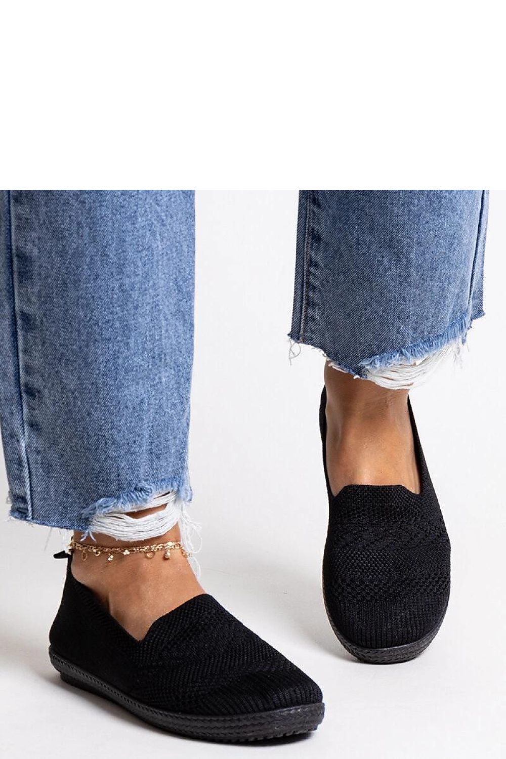 Baskets model 207253 Solea