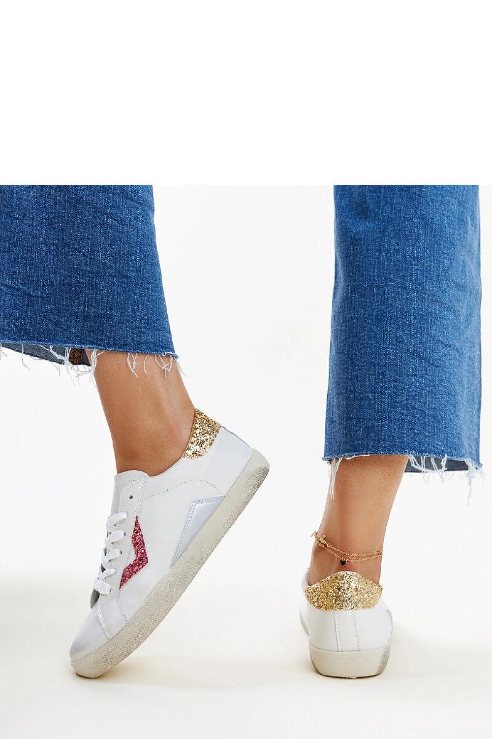 Baskets model 207283 Solea