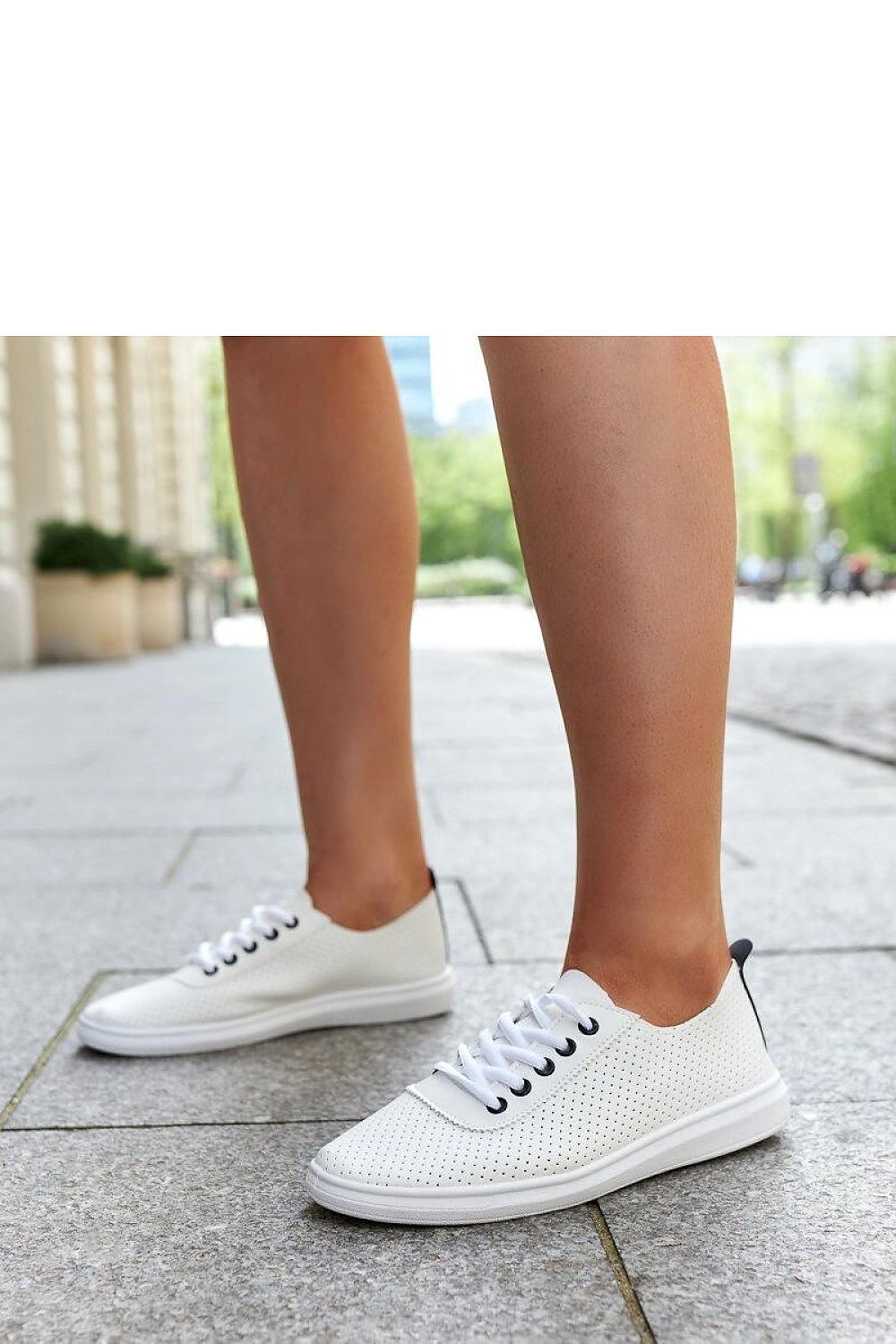 Baskets model 207297 Solea