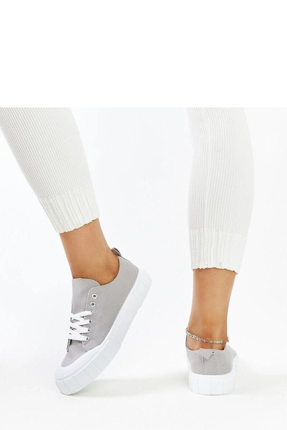 Baskets model 207374 Solea