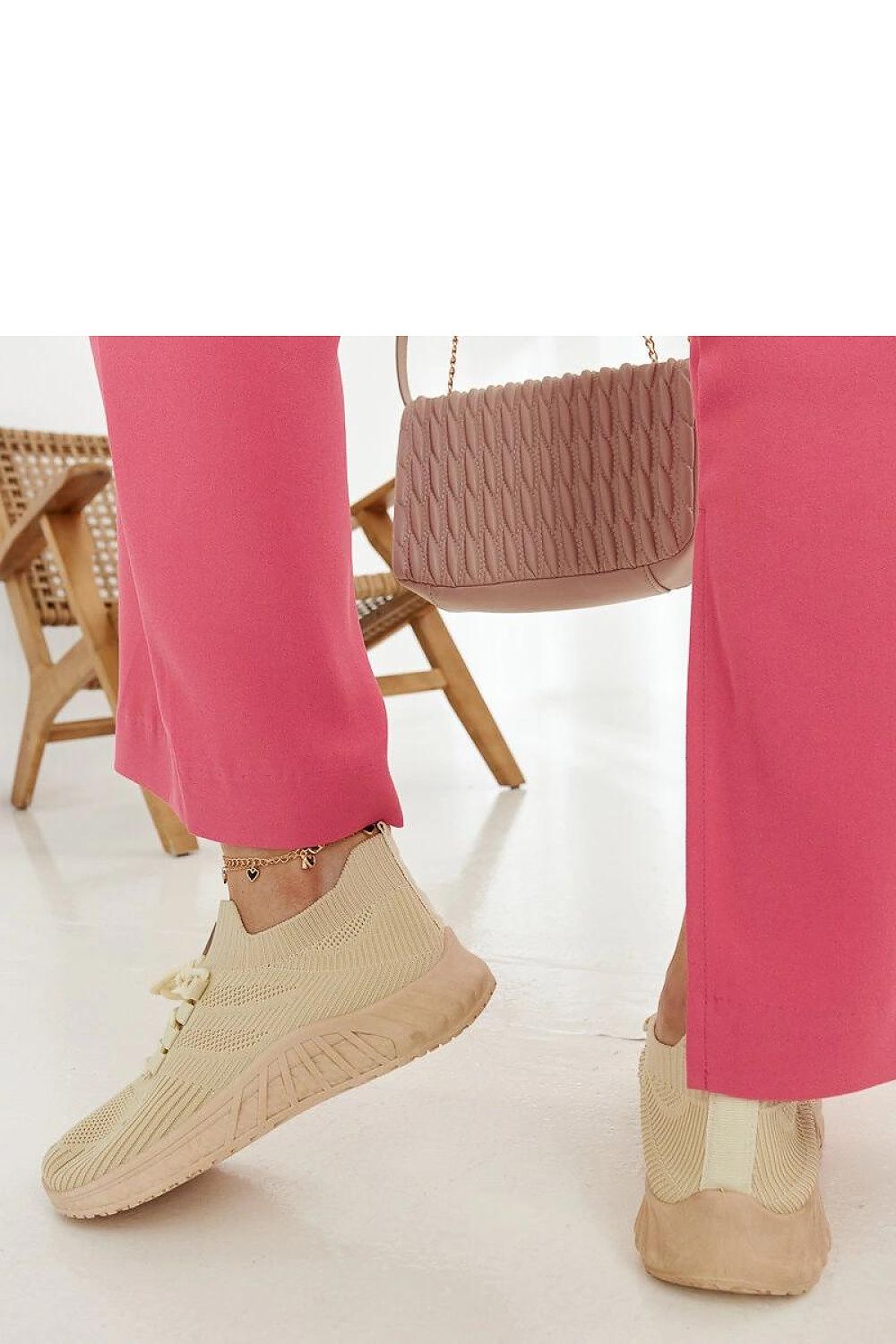 Baskets model 207524 Solea