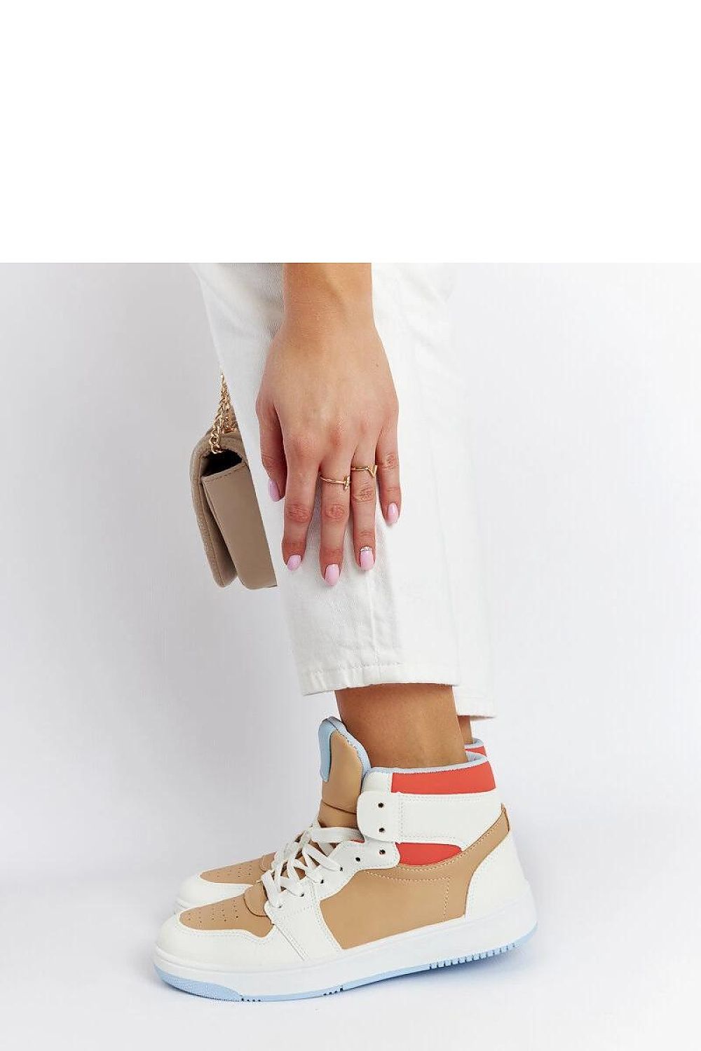 Baskets model 207562 Solea