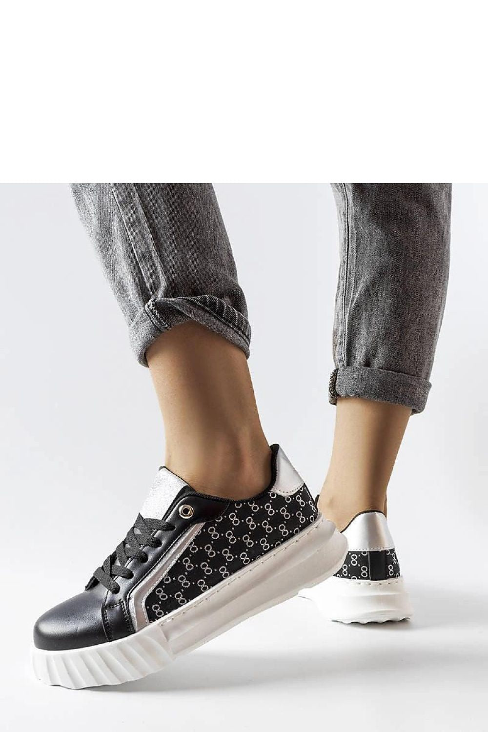 Baskets model 207783 Solea