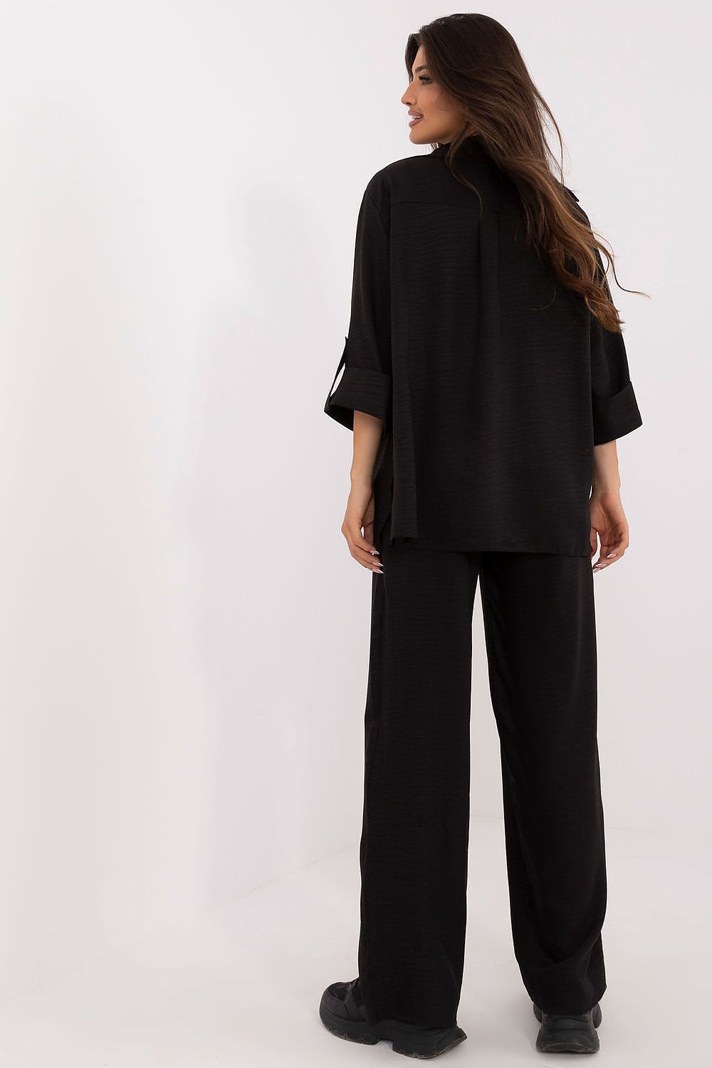 L`ensemble model 208654 Lakerta