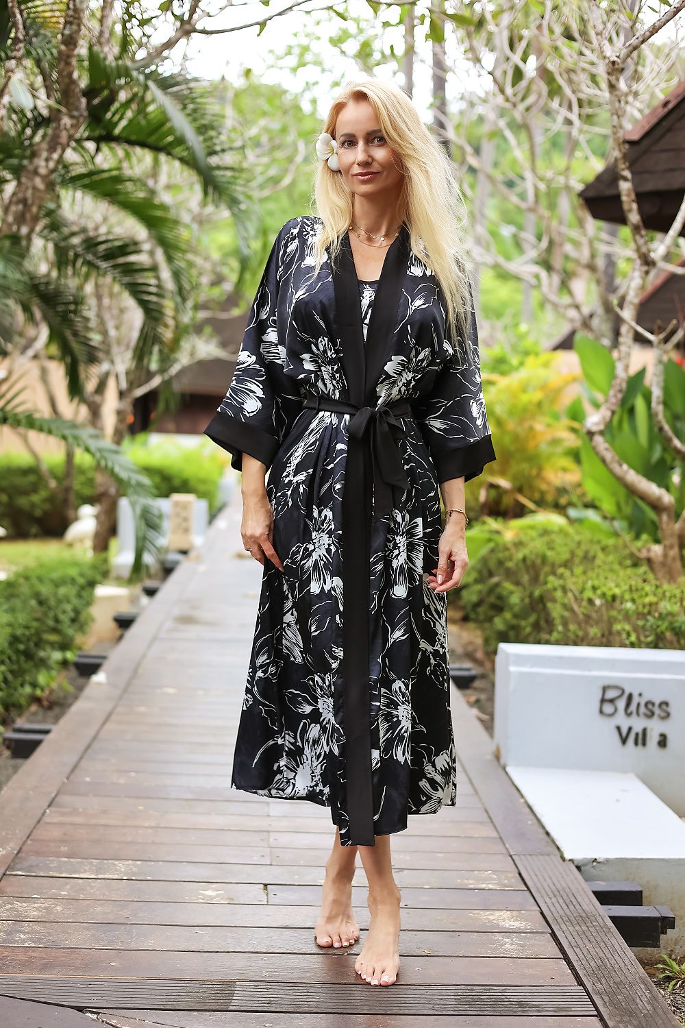 Peignoir model 209072 Kalimo