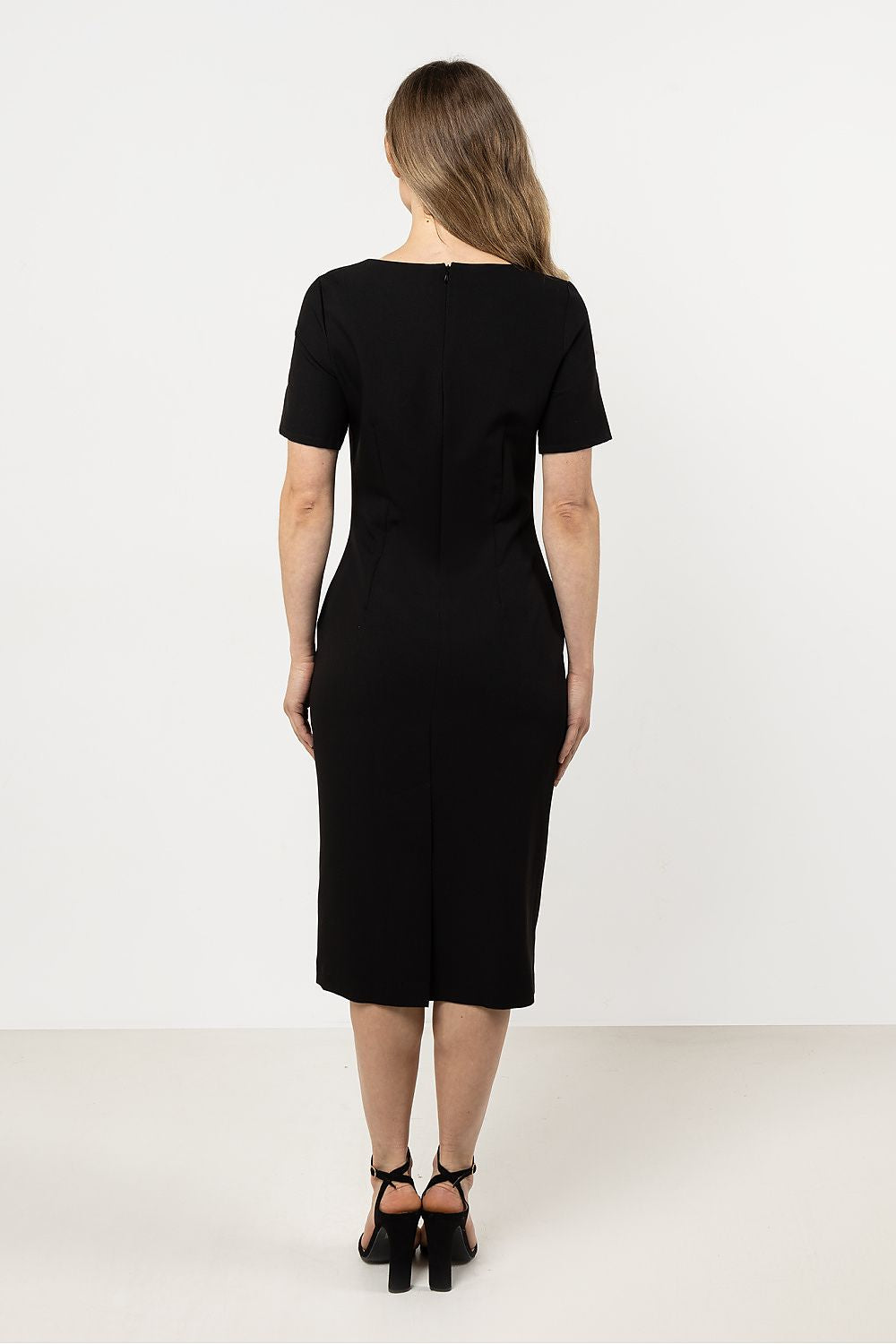 Robe de jour model 212249 awama