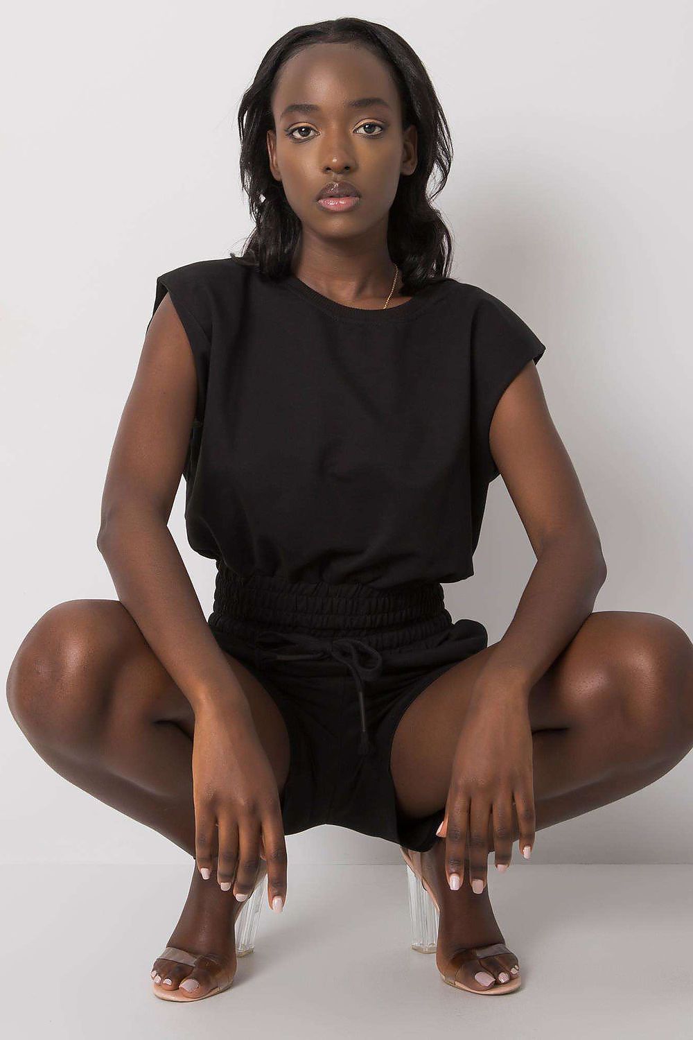 L`ensemble model 215923 Rue Paris