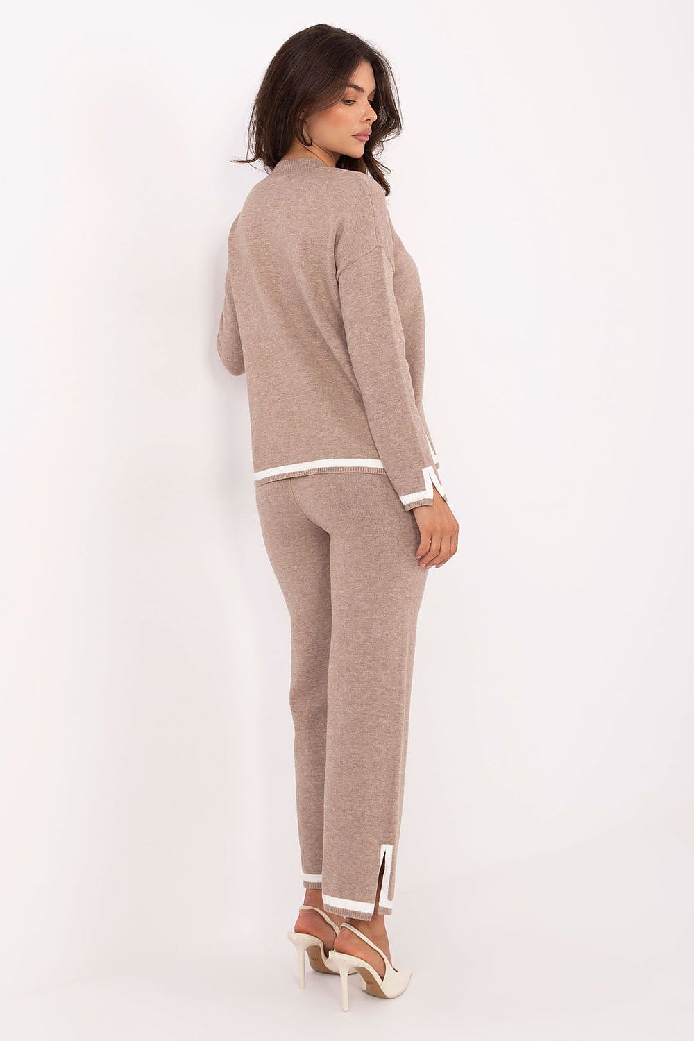 L`ensemble model 216698 Italy Moda