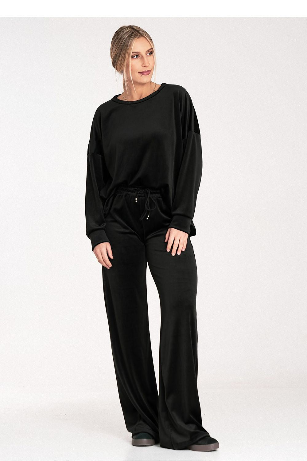 L`ensemble model 217077 Figl