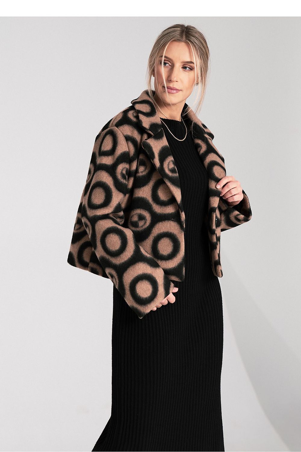 Veste model 217098 Figl