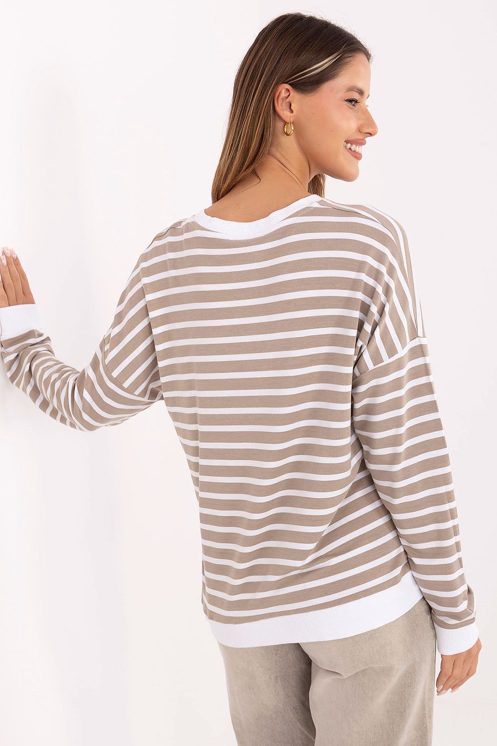 Chemisier model 218833 Relevance