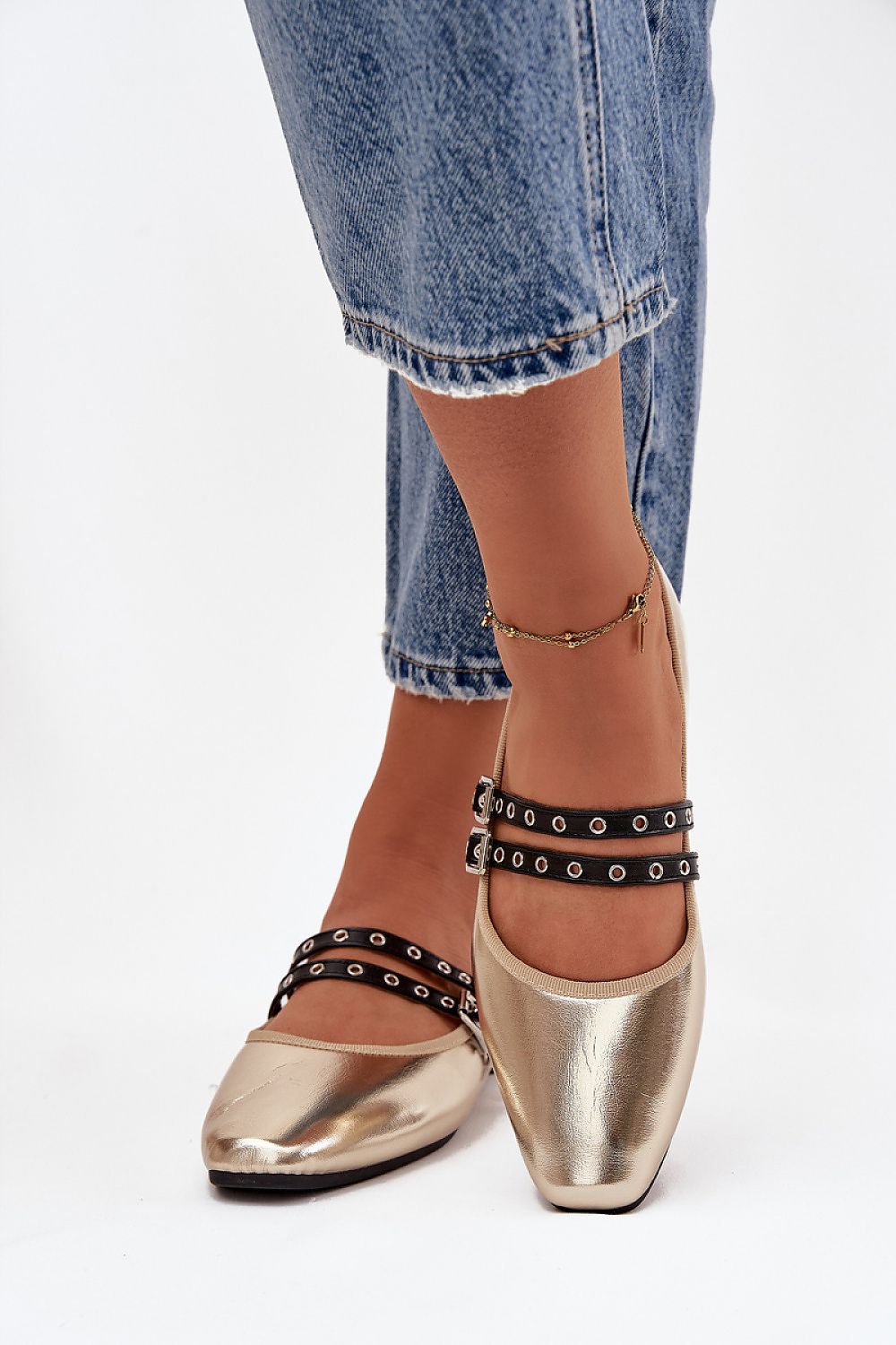 Ballerine model 220675 Step in style