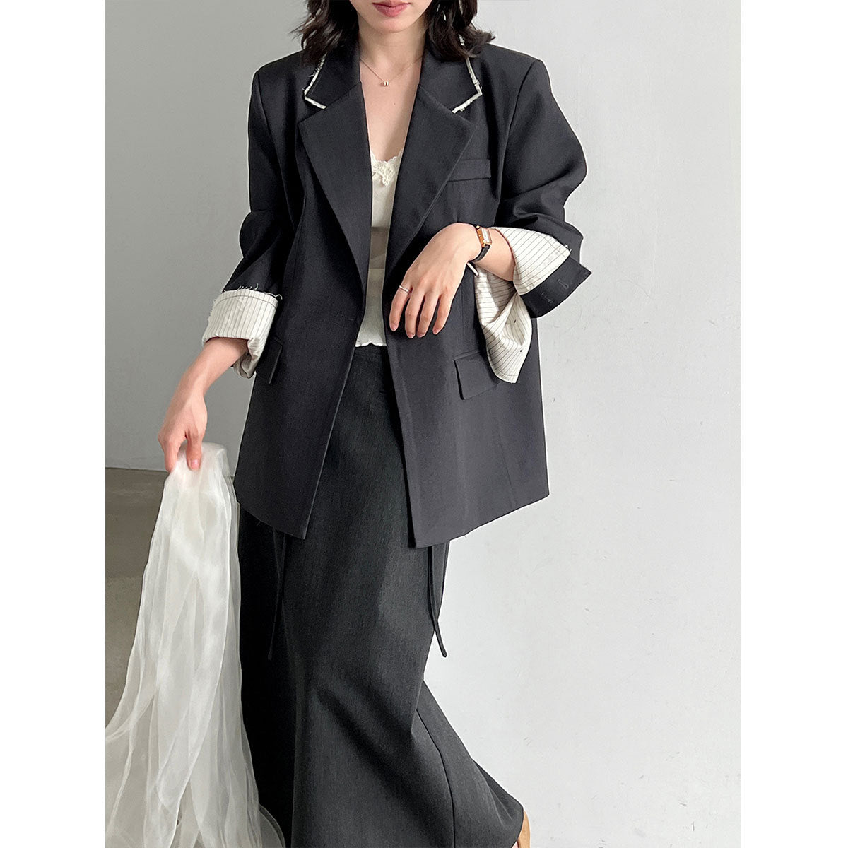 Chic Color-Blocking Raw Edge Notch Lapel Blazer for Women, Fashionable Office Wear, Versatile Outerwear