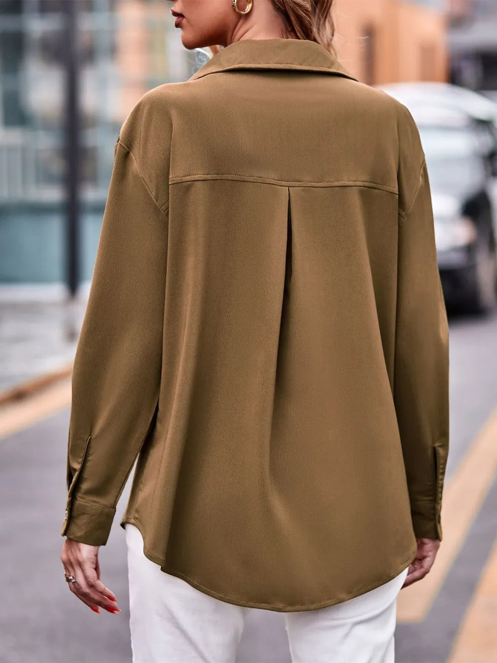 Casual and fashionable double pocket loose long sleeved solid color shirt