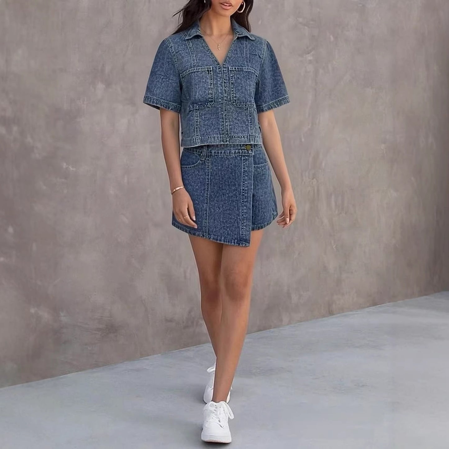 Fashionable Slim-Fitting Individualistic Turn-Down Collar Women's Denim Set Summer Casual Wear