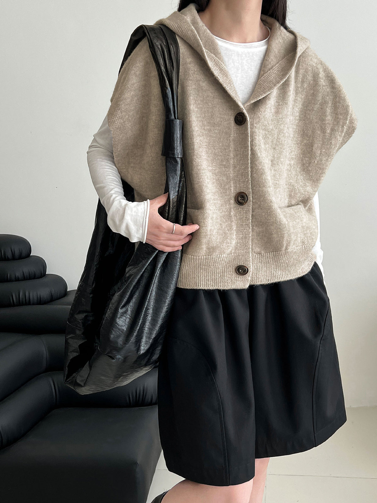 Loose Oversized Hooded Sleeveless Knit Cardigan for Women, Autumn New Layering Short Vest