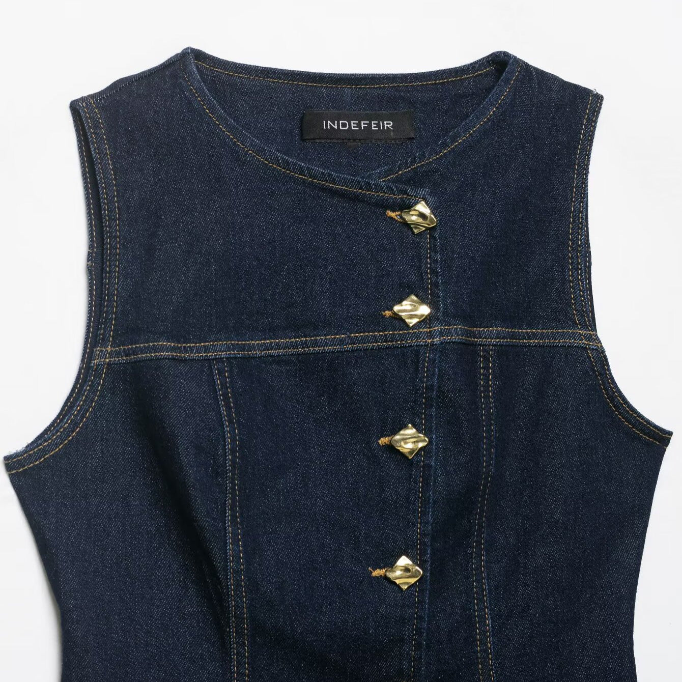 Style Fitted Denim Vest for Women