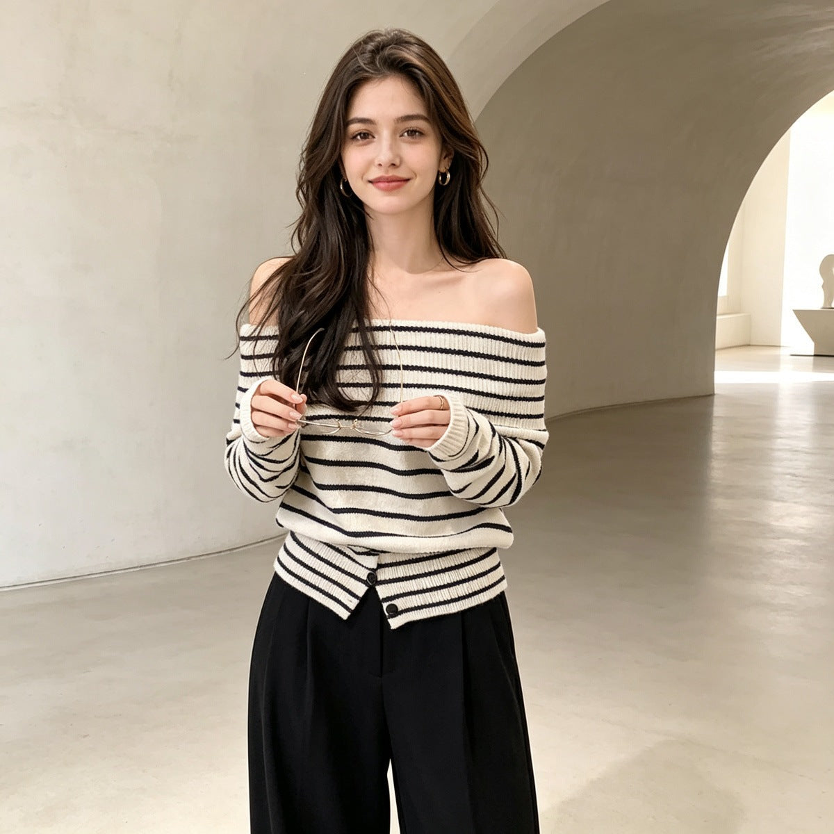 Single neck off shoulder striped sweater for women