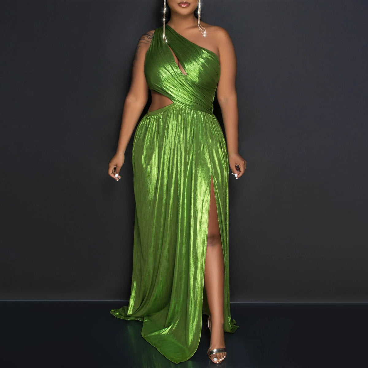 Split waist dress with exposed waist