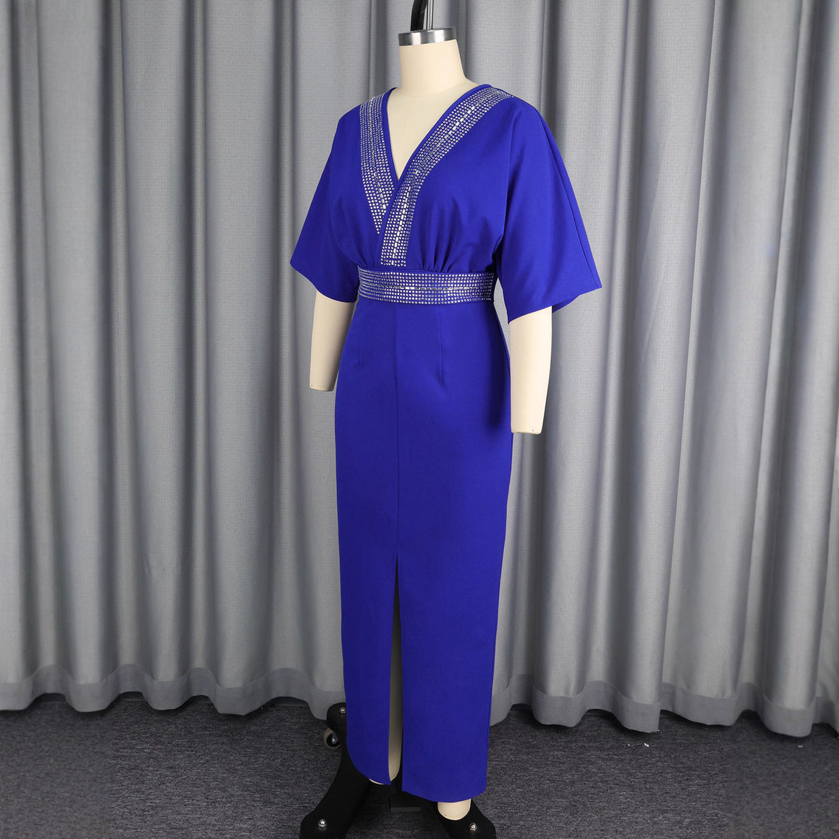 V-neck waist cinched slit dress
