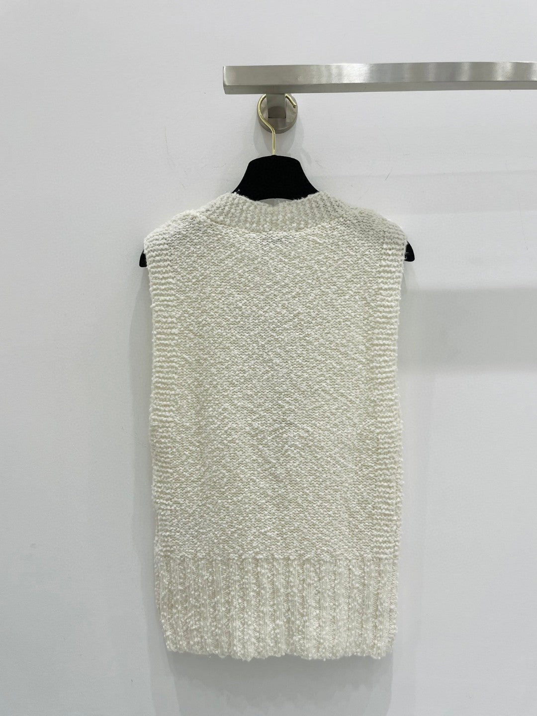 Vest deep single wear layered design