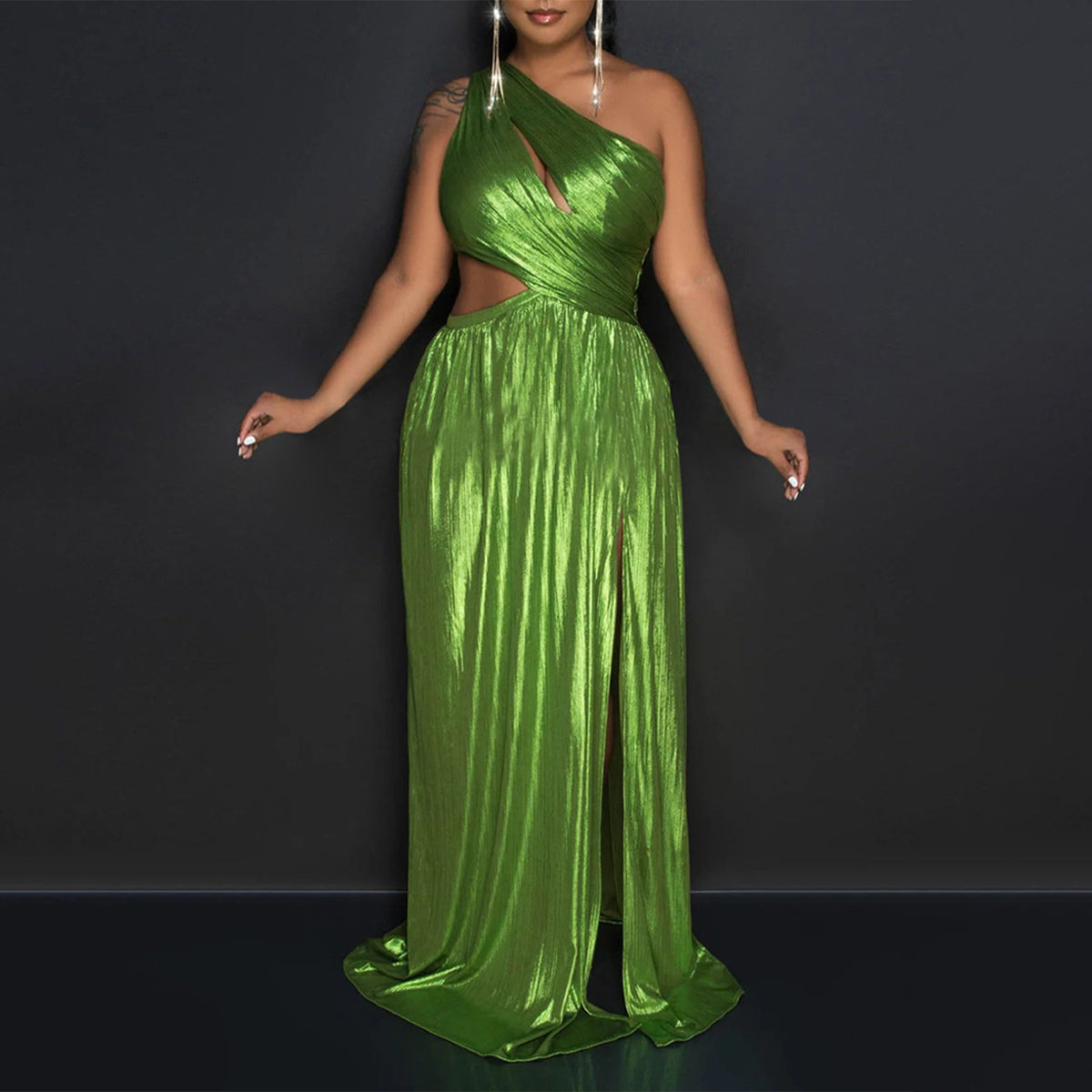 Split waist dress with exposed waist