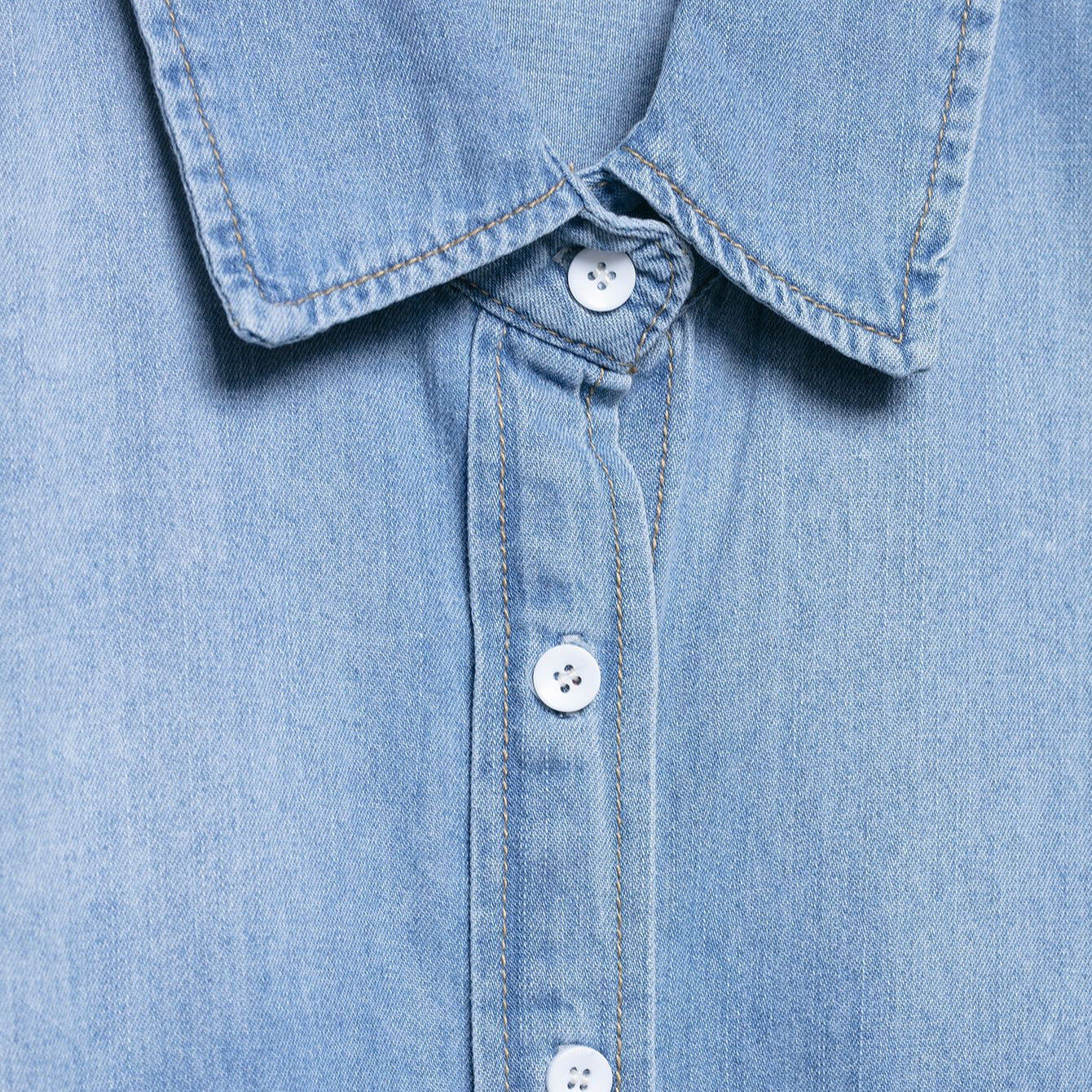 Flip collar short sleeved single breasted denim shirt for women