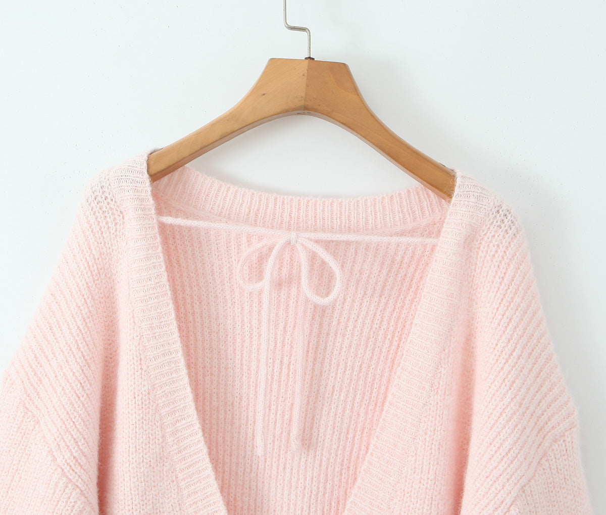 European and American oversized loose medium to long sweater for autumn and winter, V-neck large backless knitted sweater for women