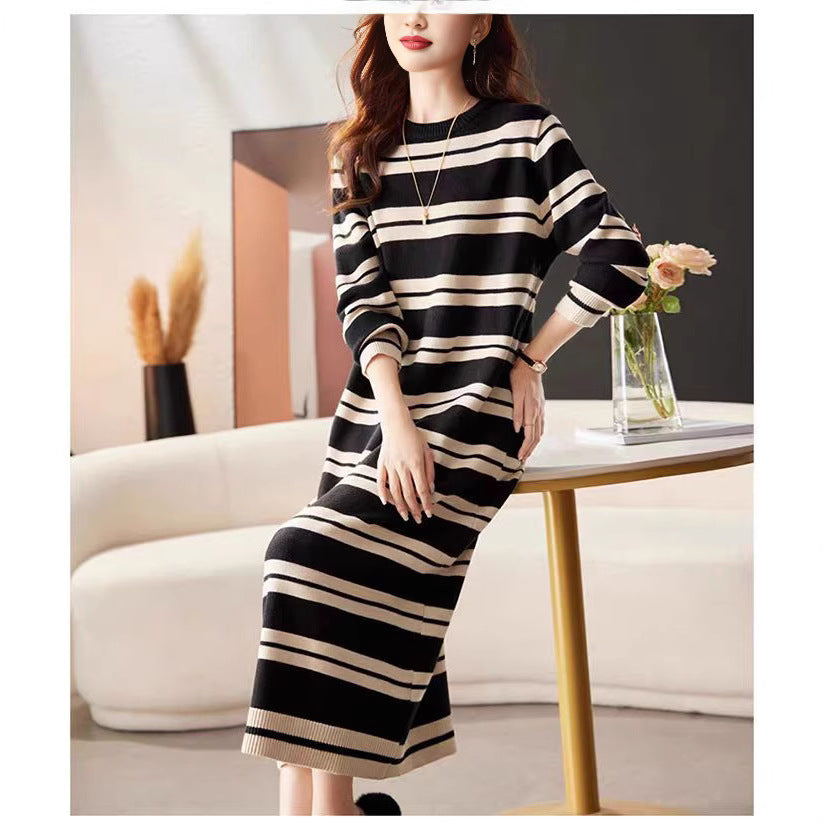 Women Long Length Color-blocked Lazy Style Knitted Dress