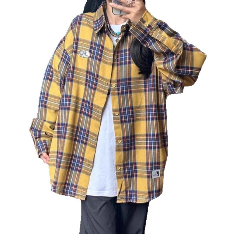 Long sleeved checkered shirt for men in spring and autumn