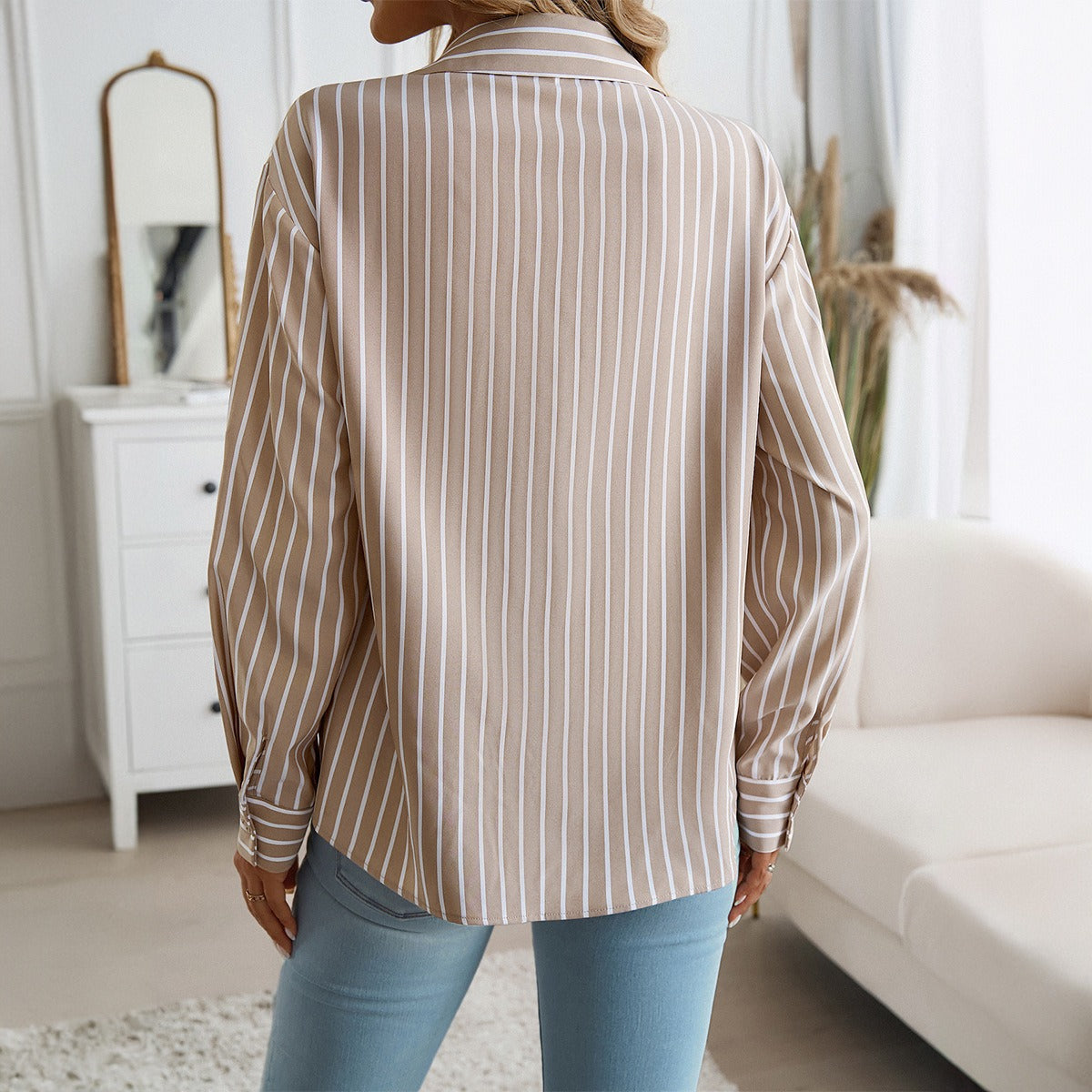 Autumn and winter top, women's temperament, loose button cardigan, striped long sleeved shirt