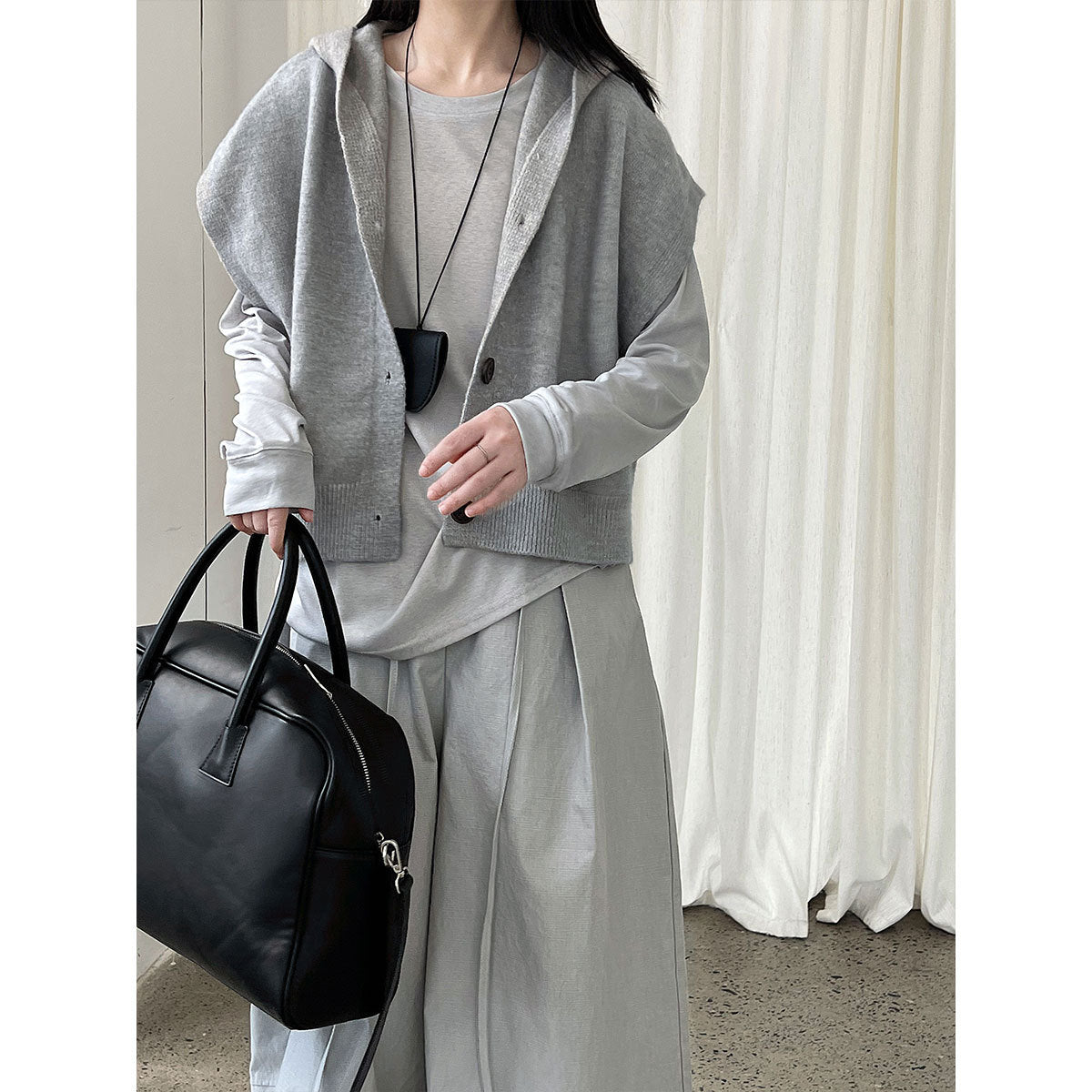 Loose Oversized Hooded Sleeveless Knit Cardigan for Women, Autumn New Layering Short Vest