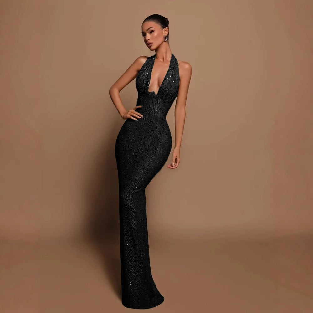 Sexy sequined hip hugging neck slimming banquet evening gown