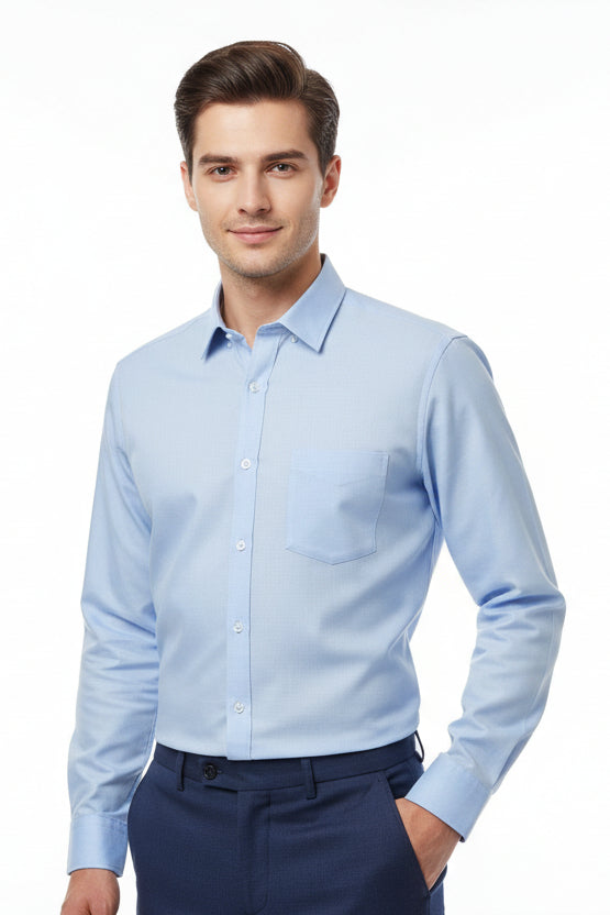 Chemise à col boutonné