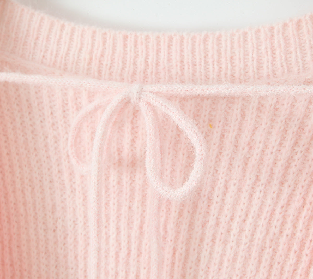 European and American oversized loose medium to long sweater for autumn and winter, V-neck large backless knitted sweater for women