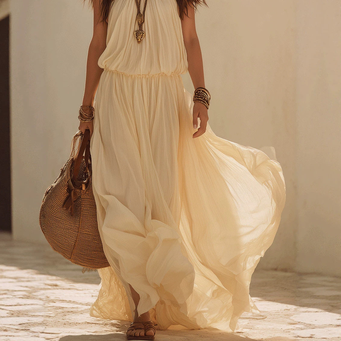 Hanging neck and waist cinching dress