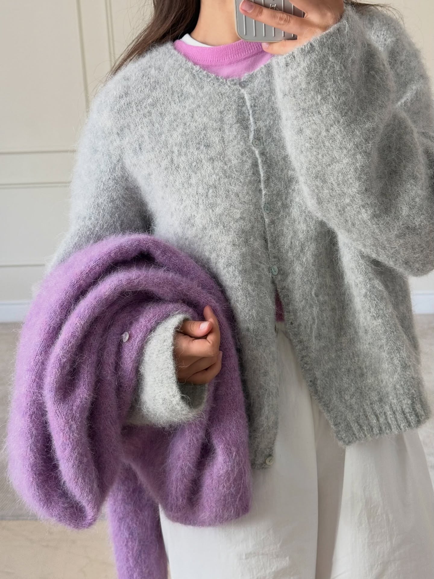 Laid-back Style Wool-Blended Cardigan for Women Knit Short Jacket Soft Long Sleeve Sweater