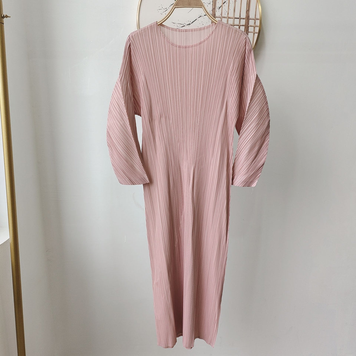 High-End Pleated Loose Casual Dress with Premium Quality, Large Size, Spring Fashion Style