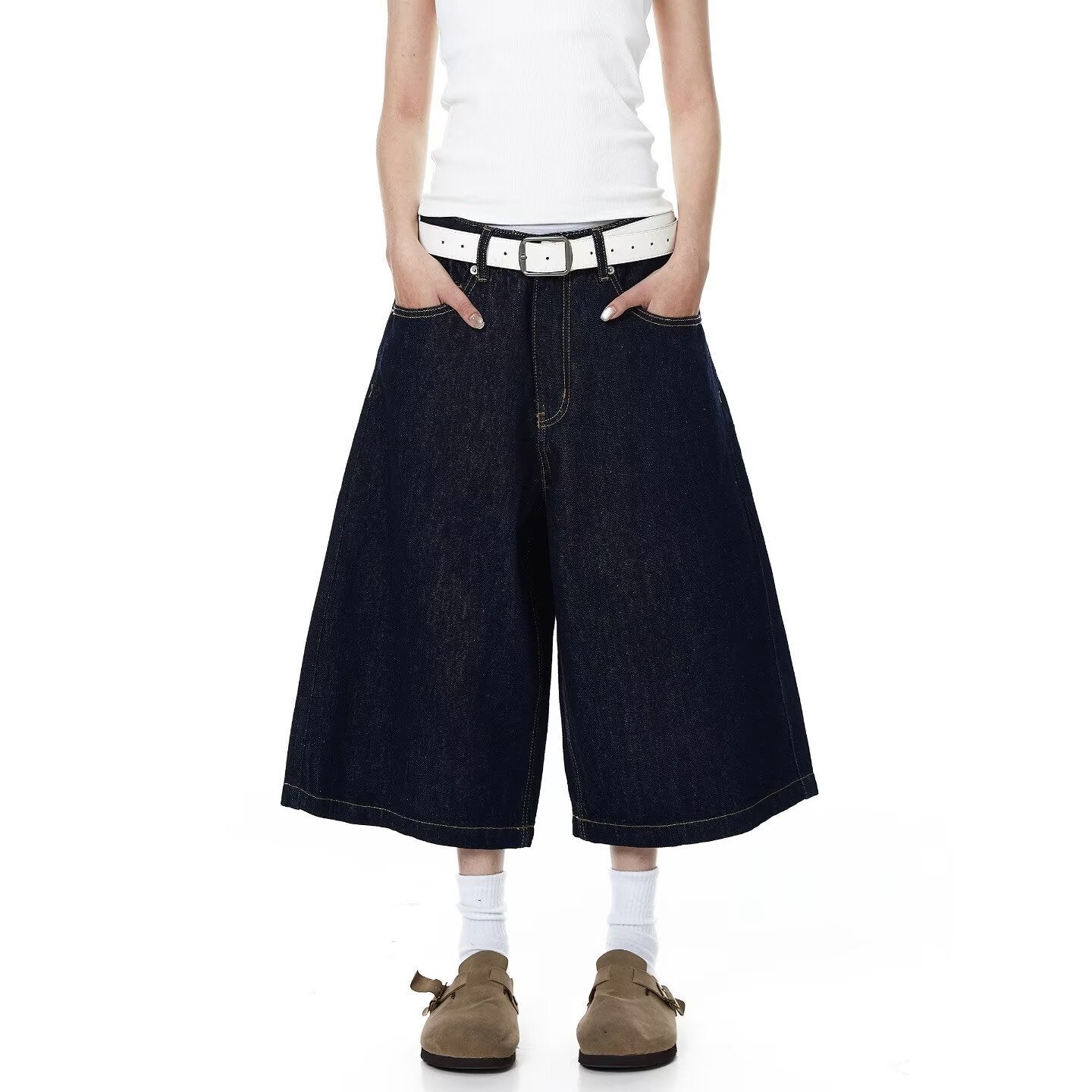 Deep Blue Wide-Leg Cropped Jeans for Women