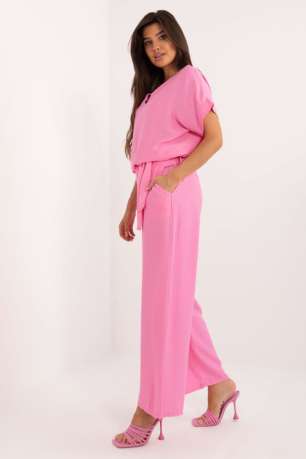 L`ensemble Italy Moda