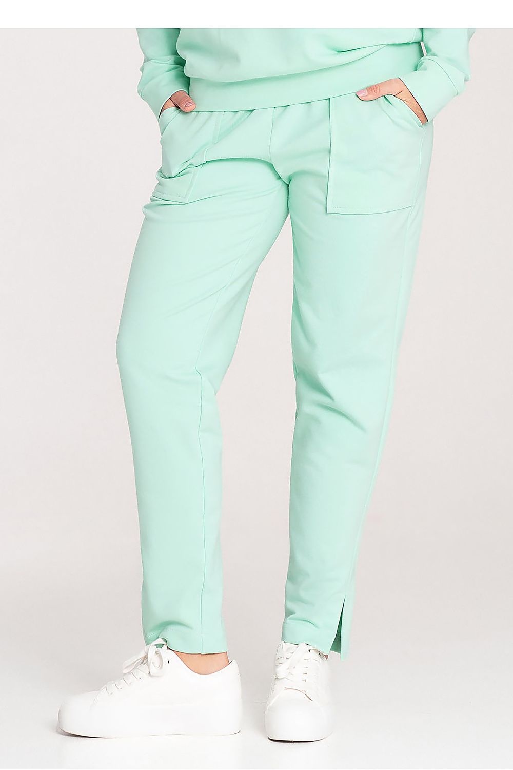 Pantalon survêtement model 201477 Figl 