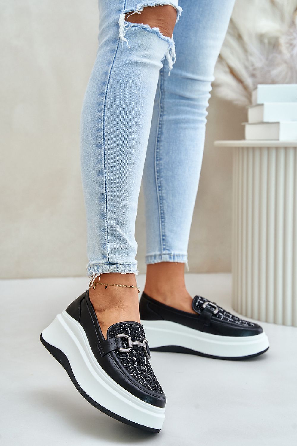  Moccasins model 201729 Step in style 