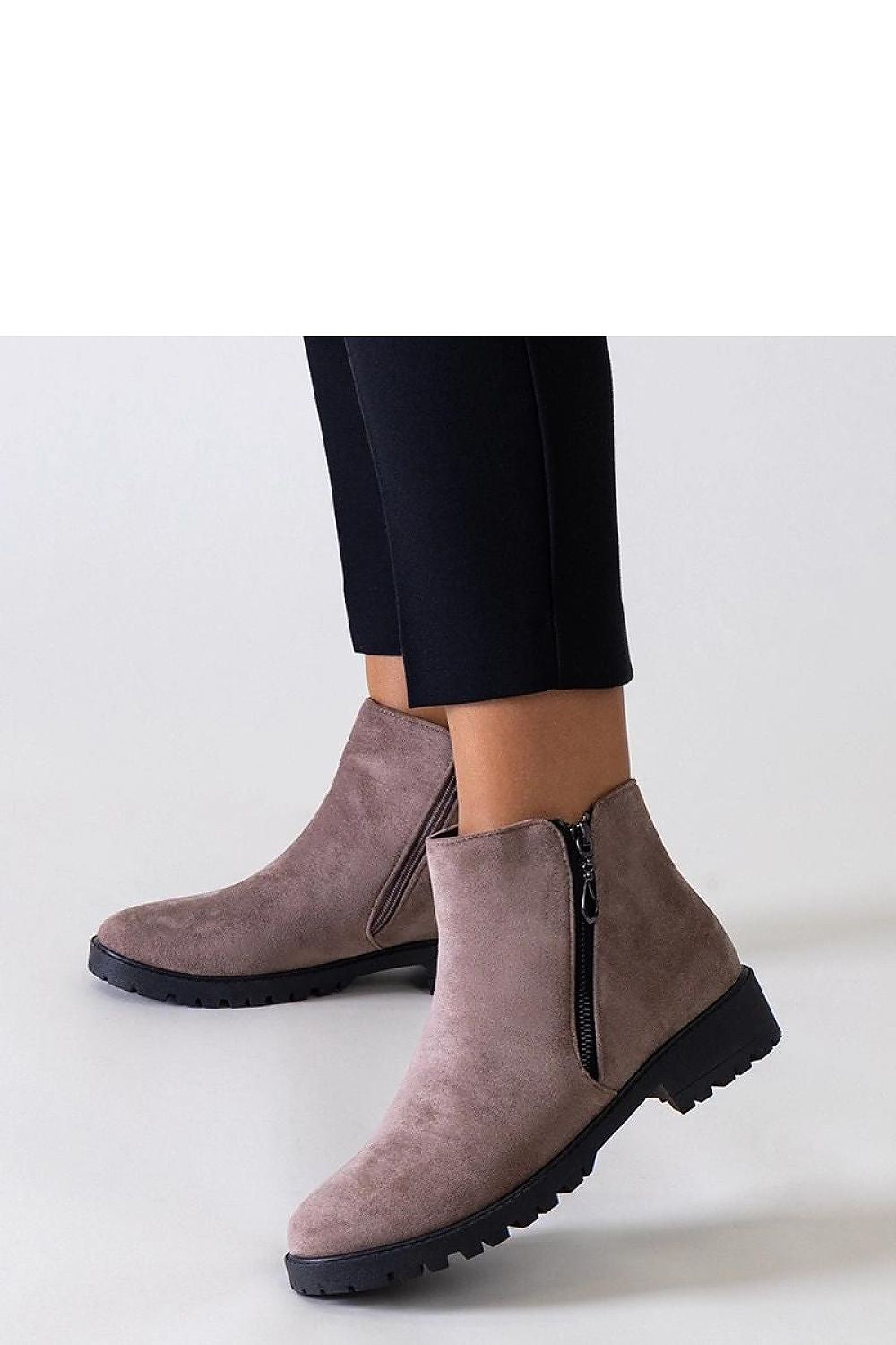  Bottes model 204571 Solea 